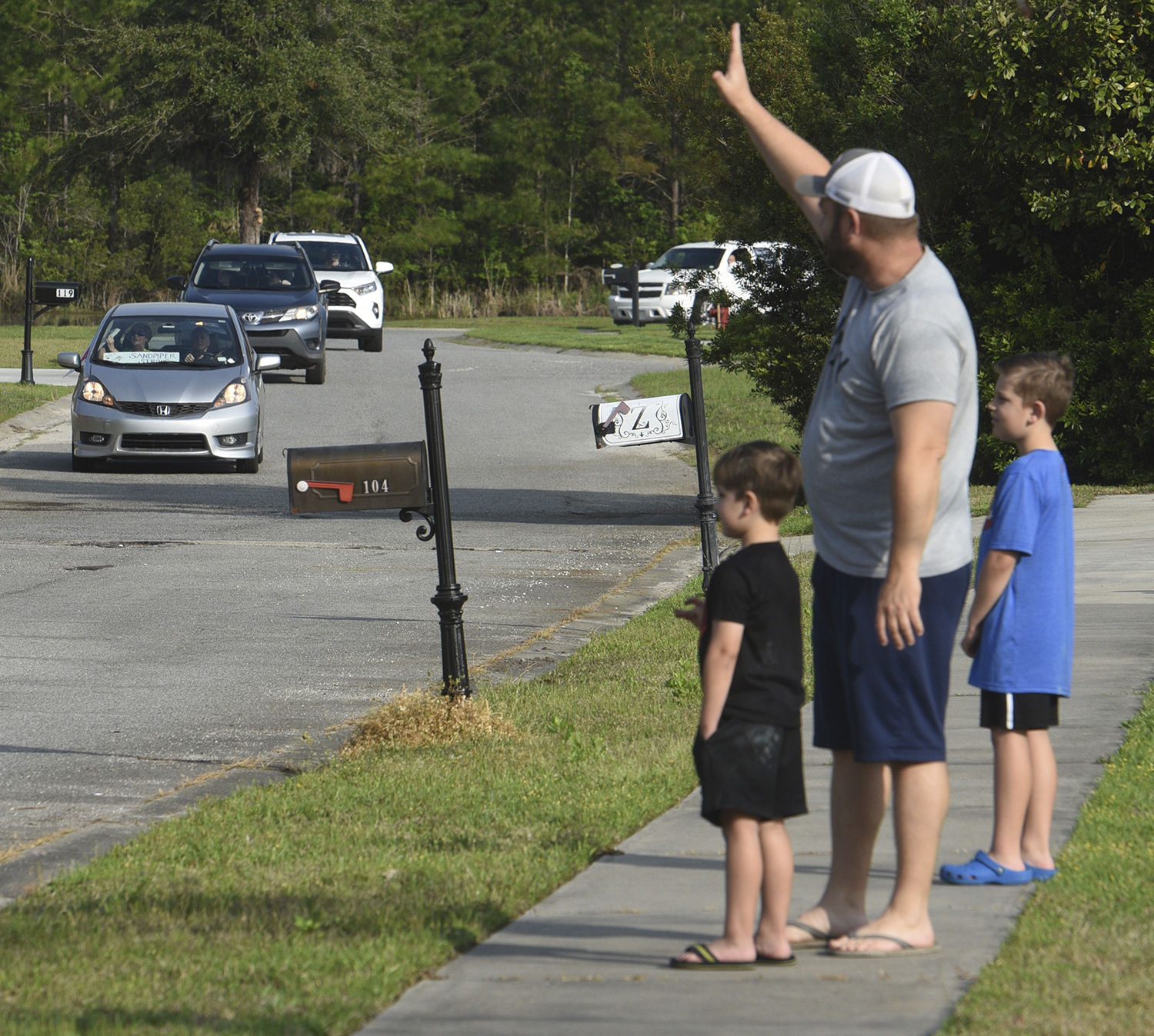 062920_teacher parade 1